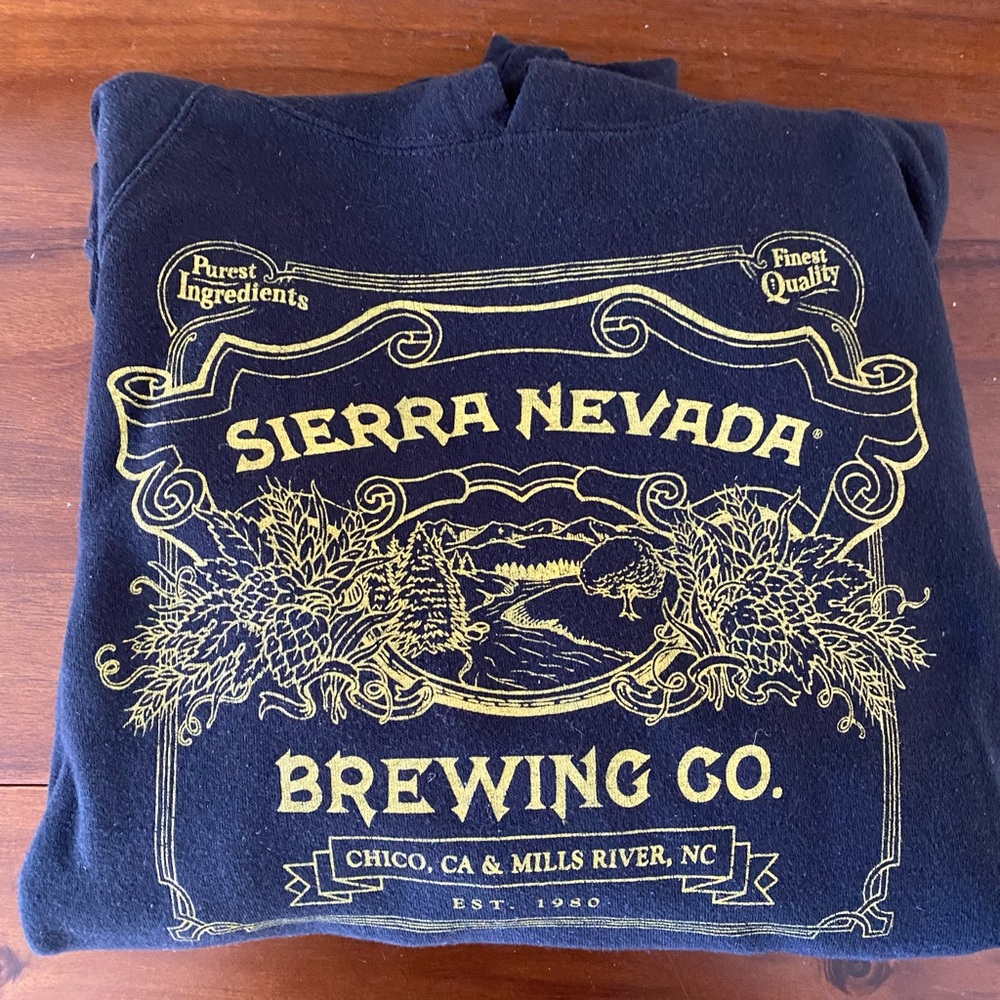 NWOT Sierra Nevada black hoodie
